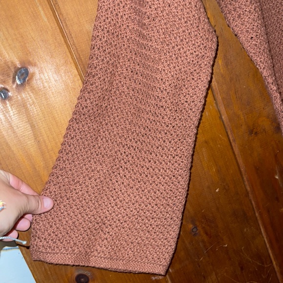 NWT OLD NAVY L Woman’s v neck bell sleeved sweater - Picture 4 of 6